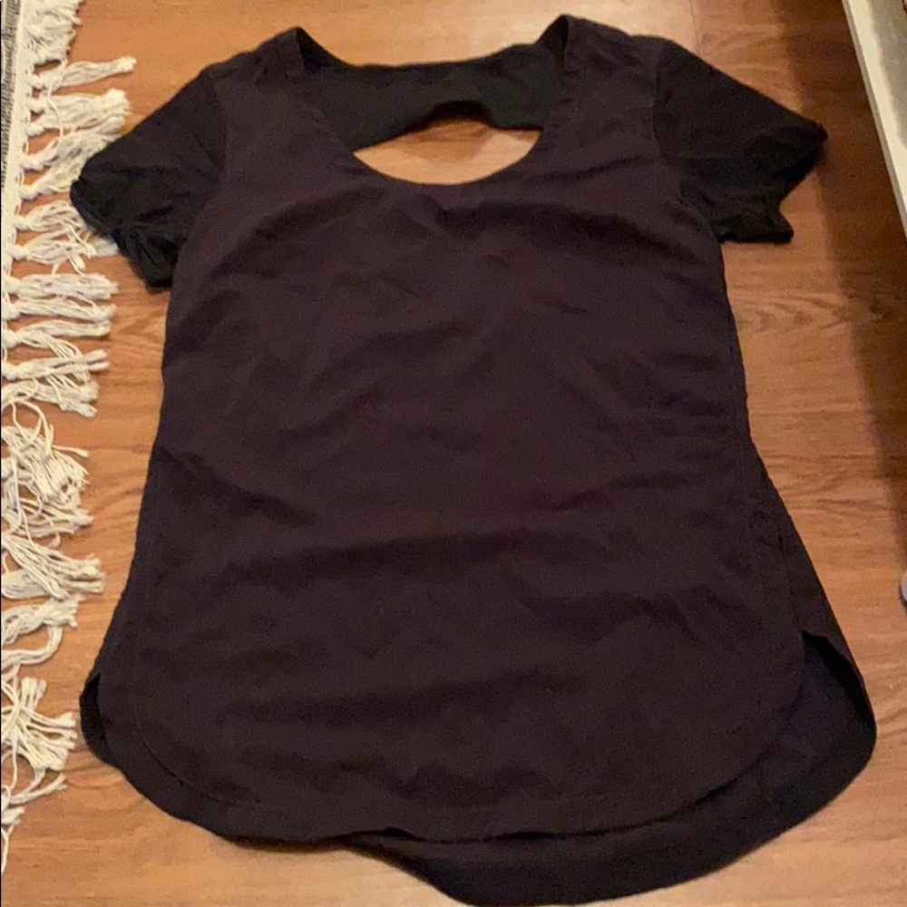 Lululemon top